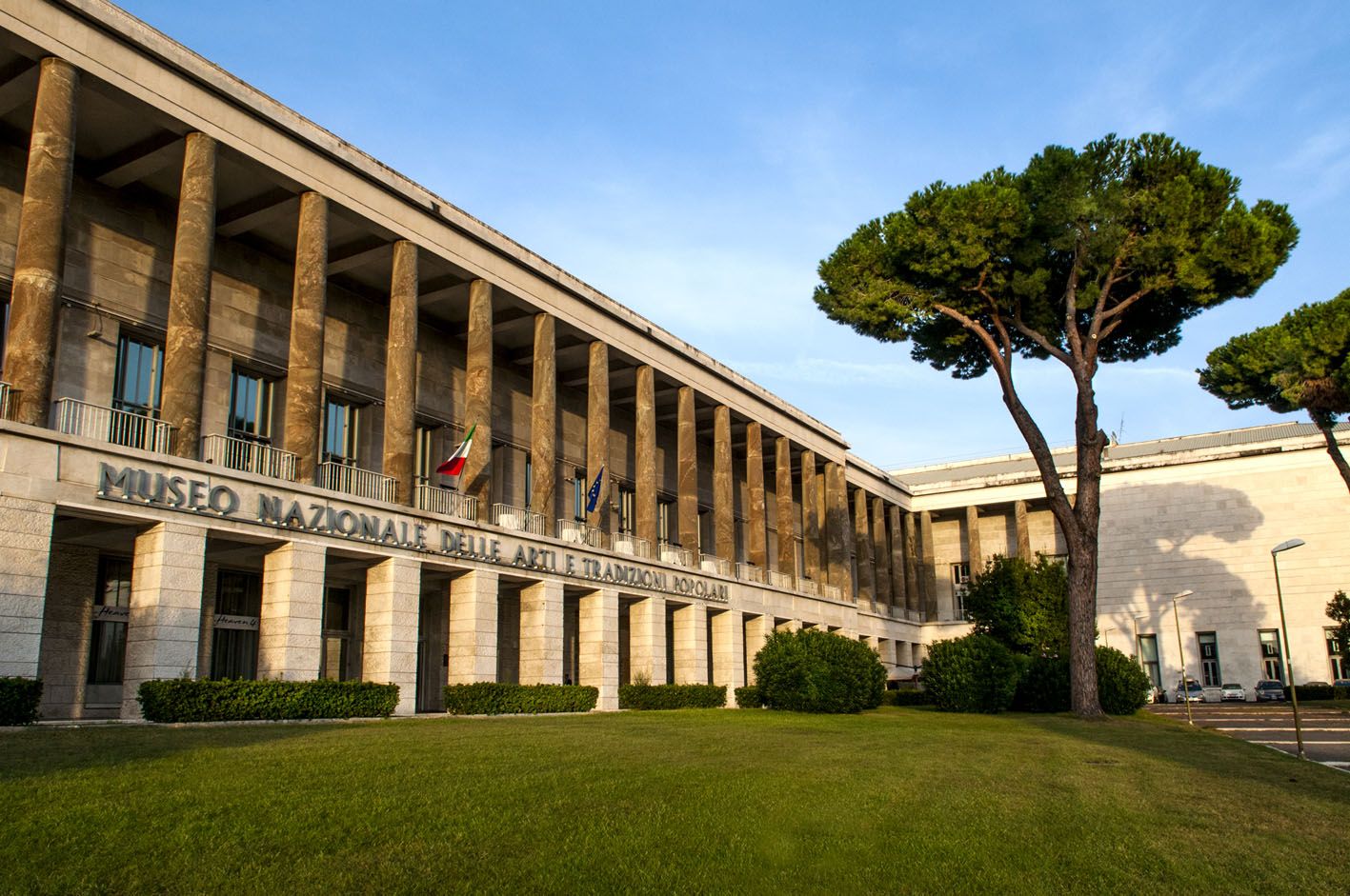 IL MUSEO DELLE ARTI E TRADIZIONI POPOLARI E IL MUSEO DELLE CIVILTA